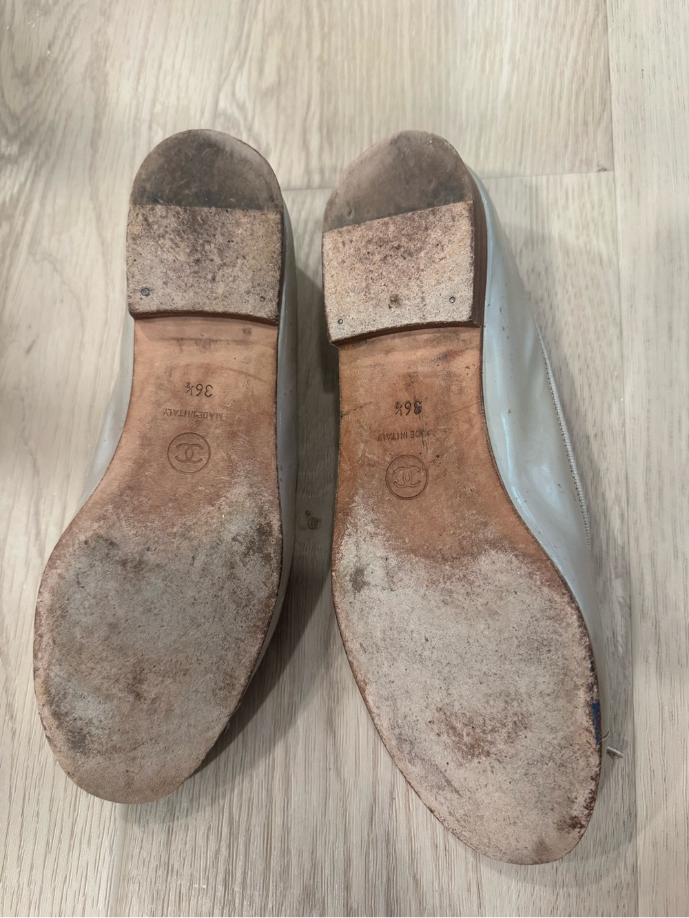 Chanel Calfskin Cap Toe CC Ballerina Flats Size 36.5 - Picture 3 of 4